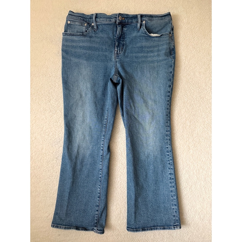 Madewell Mid-Rise Kick Out Jeans Womens 32 Blue Med Wash Bootcut Stretch Denim